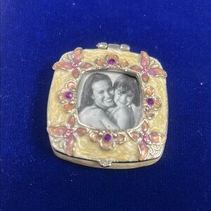 Vintage Monet Magnetic Trinket Pill Jewelry Box Photo Insert Butterfly Design
